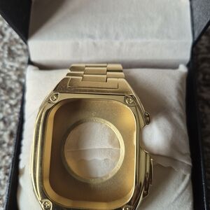 Luxurious Gold Watch Case